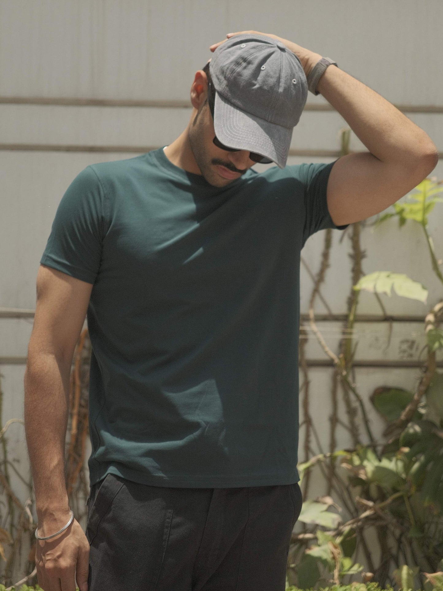 Basic Slim Fit T-shirt - Jungle Green