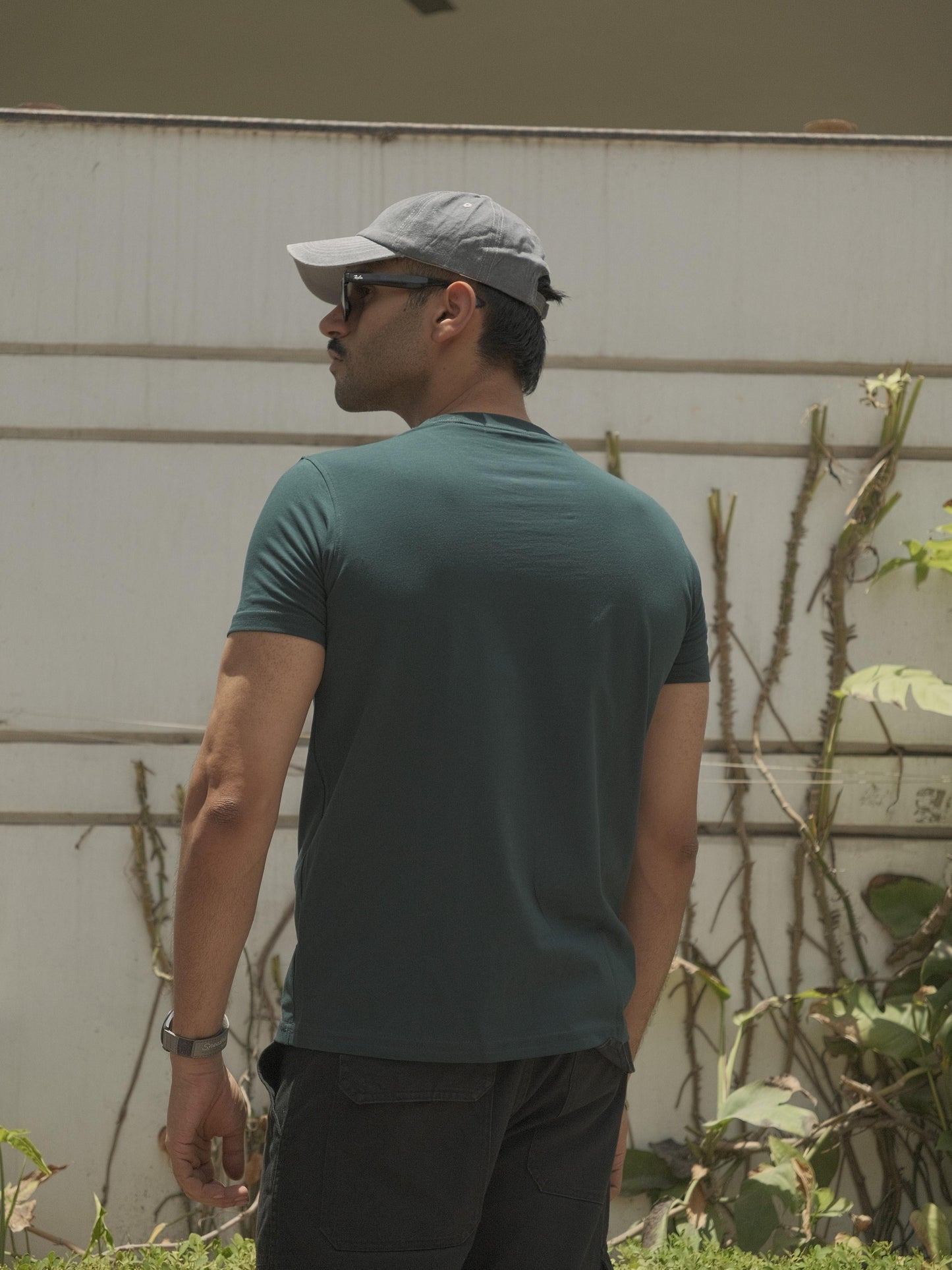 Basic Slim Fit T-shirt - Jungle Green